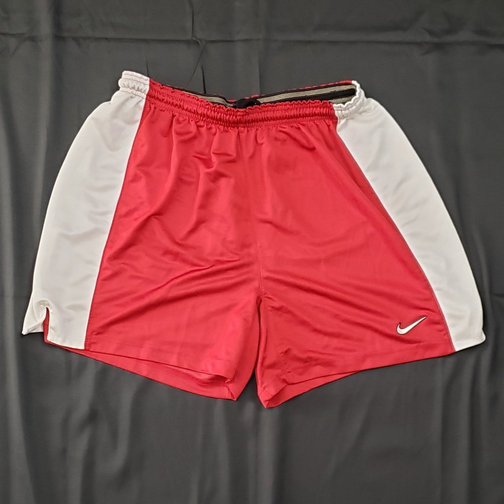 Nike Men’s Red and White Gym Workout Shorts X-Large